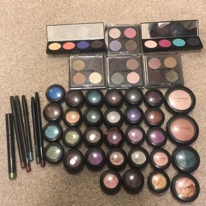 Mac cosmetics bundle